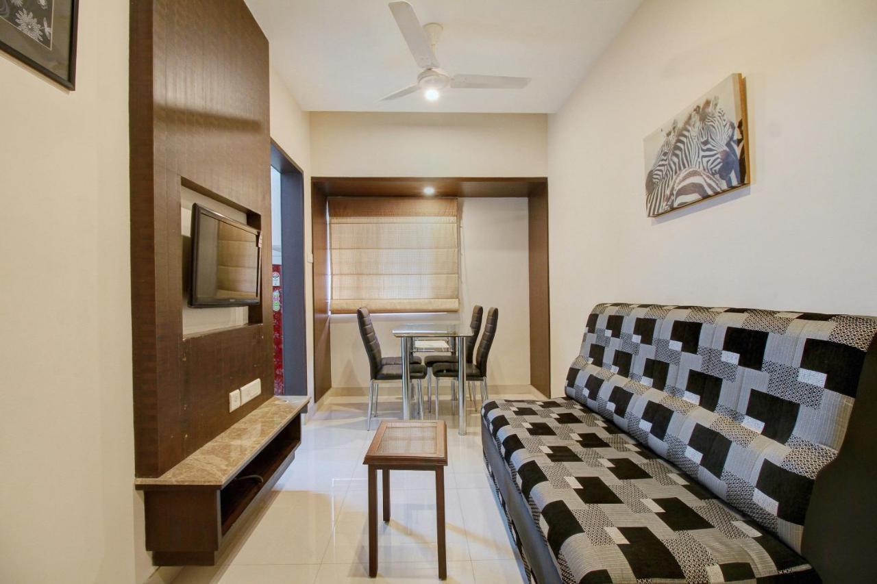 Collection O 4658 Akil Residency Hotel Coimbatore Exterior photo